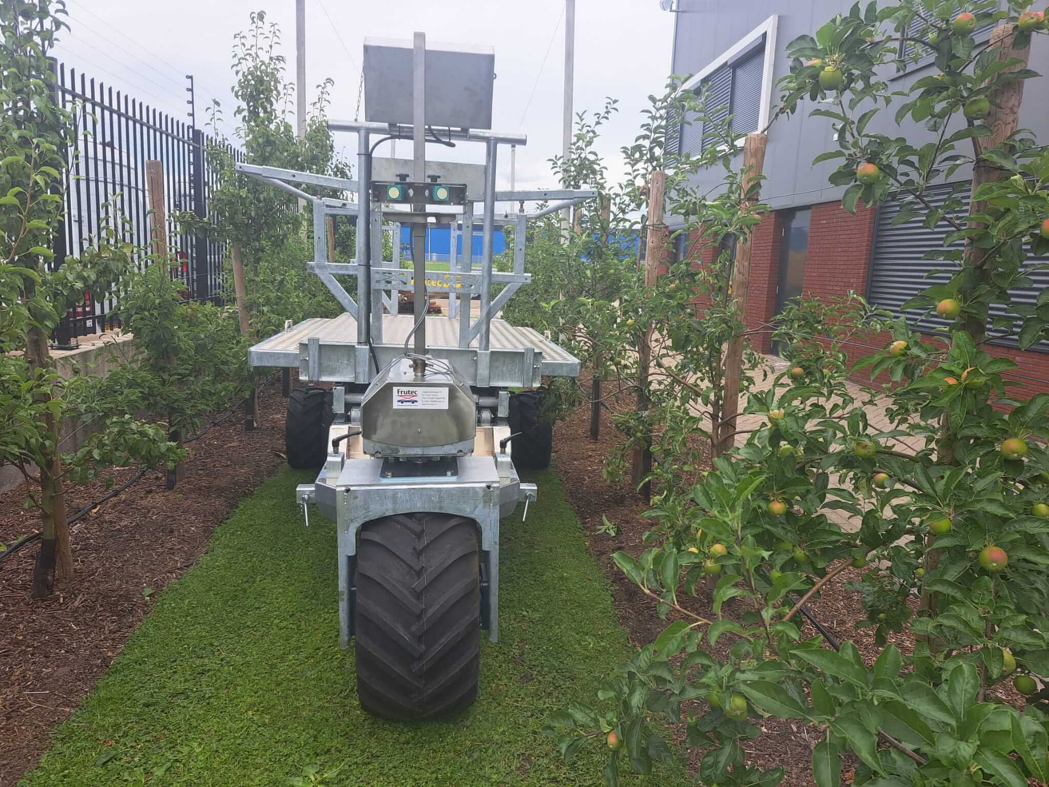 Schaarhoogwerker fruitteelt elektrisch